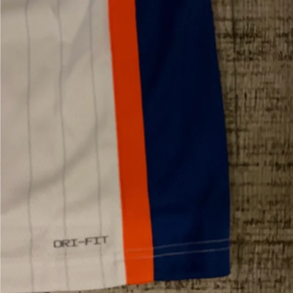 Jalen Brunson New York Knicks Jersey! - Picture 6 of 7